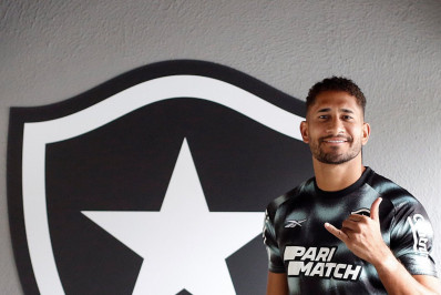 Pablo é regularizado, mas não poderá defender o Botafogo no Carioca