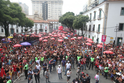 Ambulantes poderão deixar filhos em espaço kids montado pela Vara de Infância do Rio 