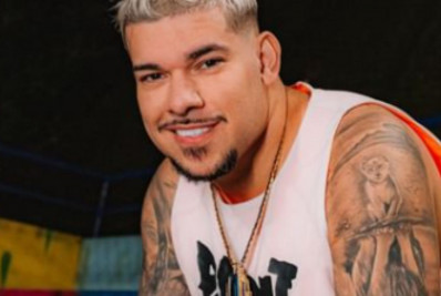 DJ Buarque reage à gravidez da ex, Bia Miranda