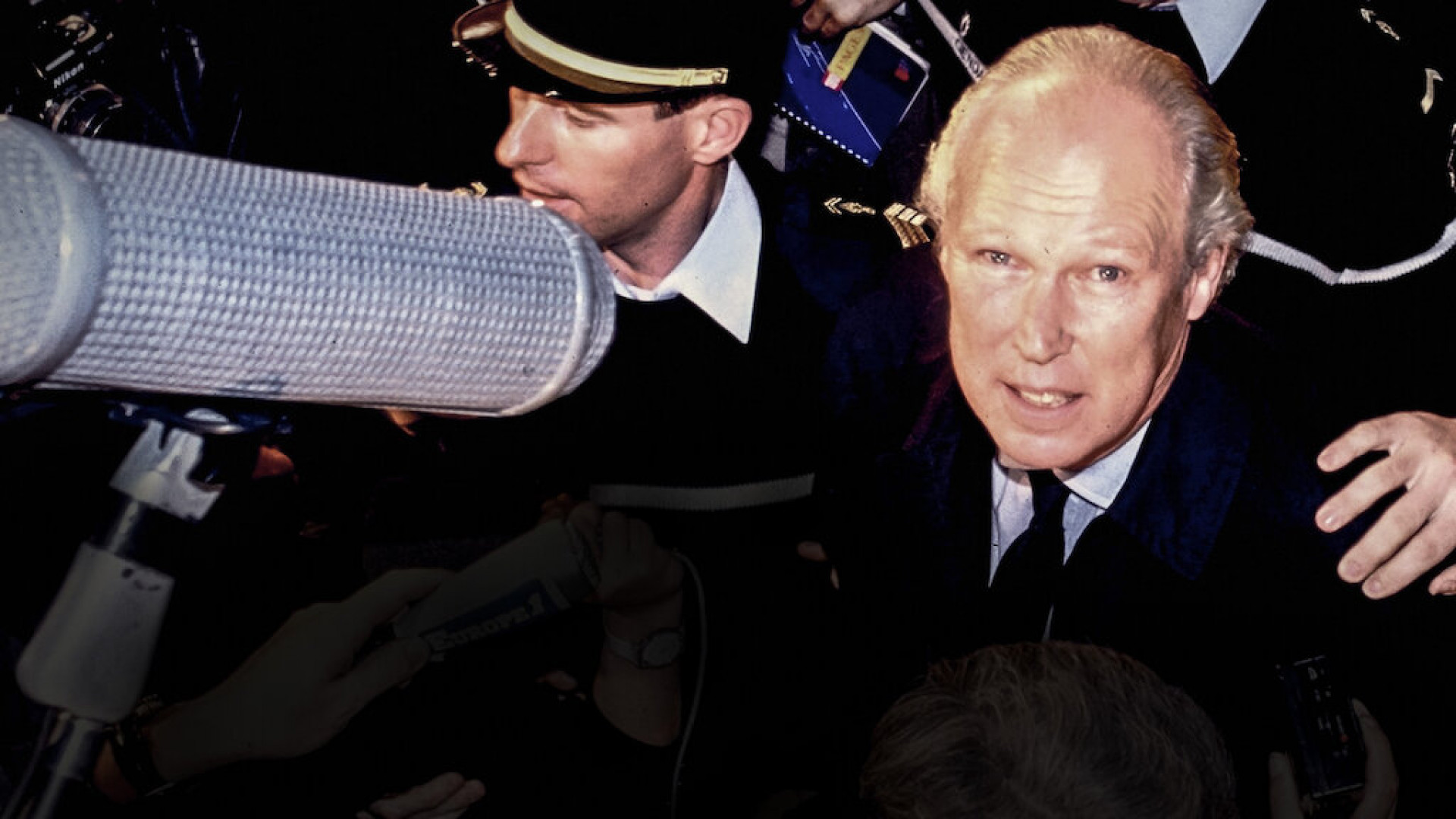 Aristocrata deixou o país aos nove anos devido a partipação do avô com o regime fascista de Mussolini - Divulgação / Netflix