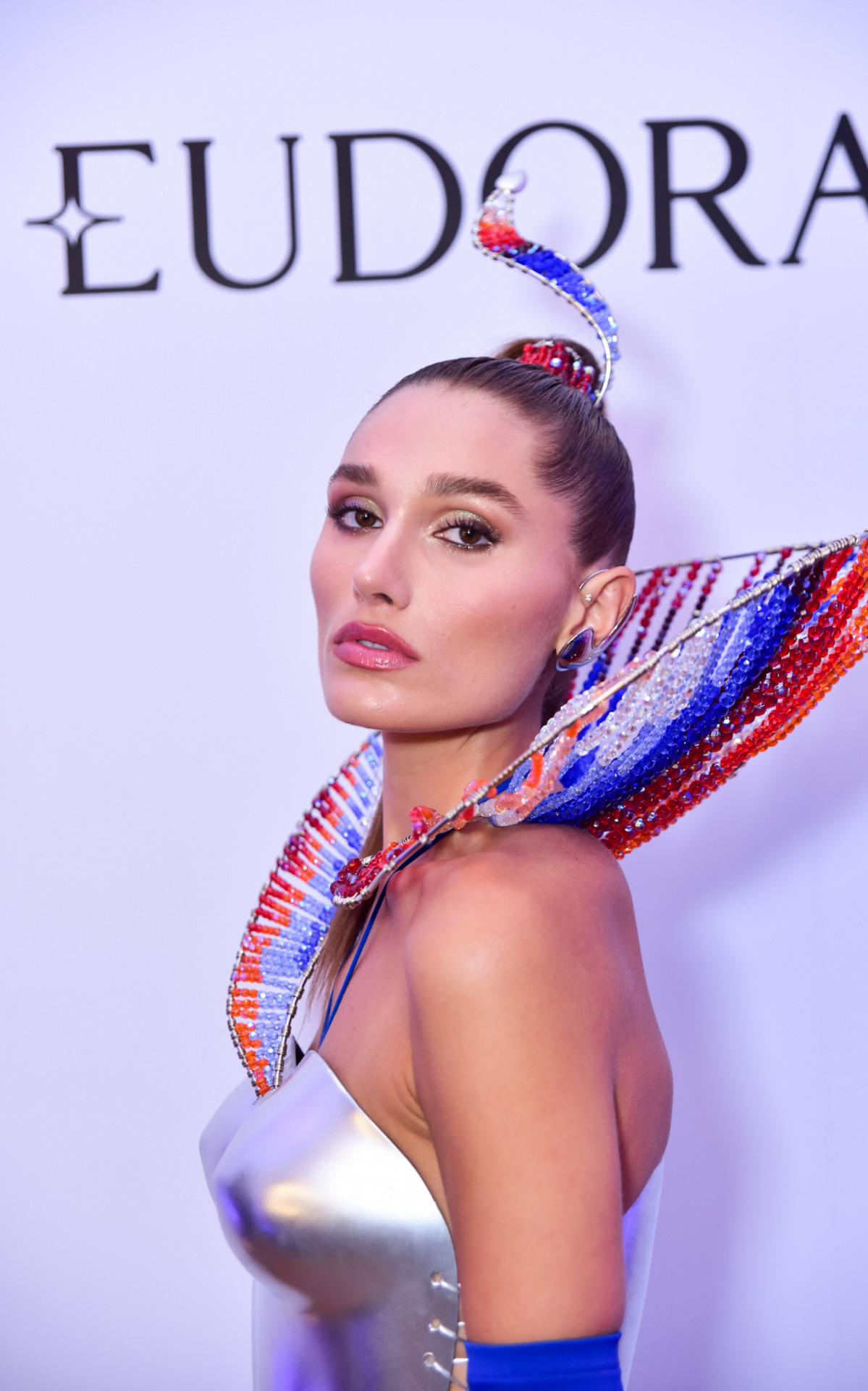 Sasha Meneghel durante baile de Carnaval da Vogue