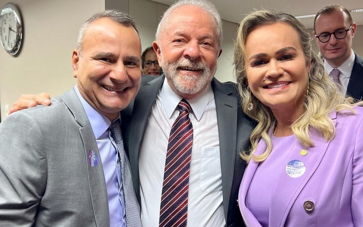 O prefeito Waguinho, o presidente Lula e a primeira-dama e deputada federal Daniela do Waguinho terão uma agenda de ações e inauguração na terça-feira