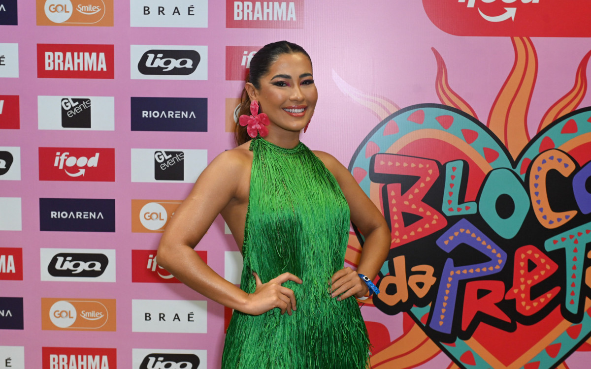 A influenciadora Thaynara OG durante o \'Bloco da Preta\', realizado no Rio Arena