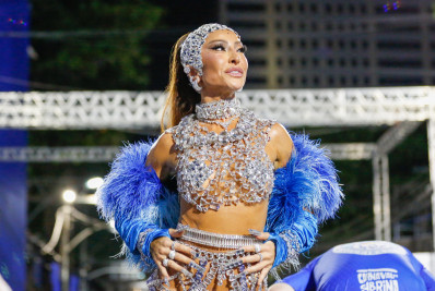 Grávida, Sabrina Sato segue como rainha de bateria da Vila Isabel e Gaviões da Fiel