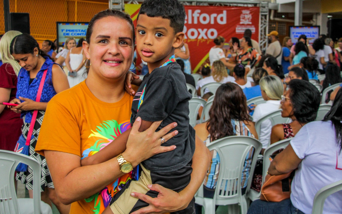 A artesã Rebeca Lacerda, 34 anos, que afirmou estar muito feliz com todo trabalho de inclusão do município