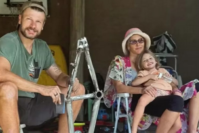 Rodrigo Hilbert constrói bicicleta para filha com Fernanda Lima