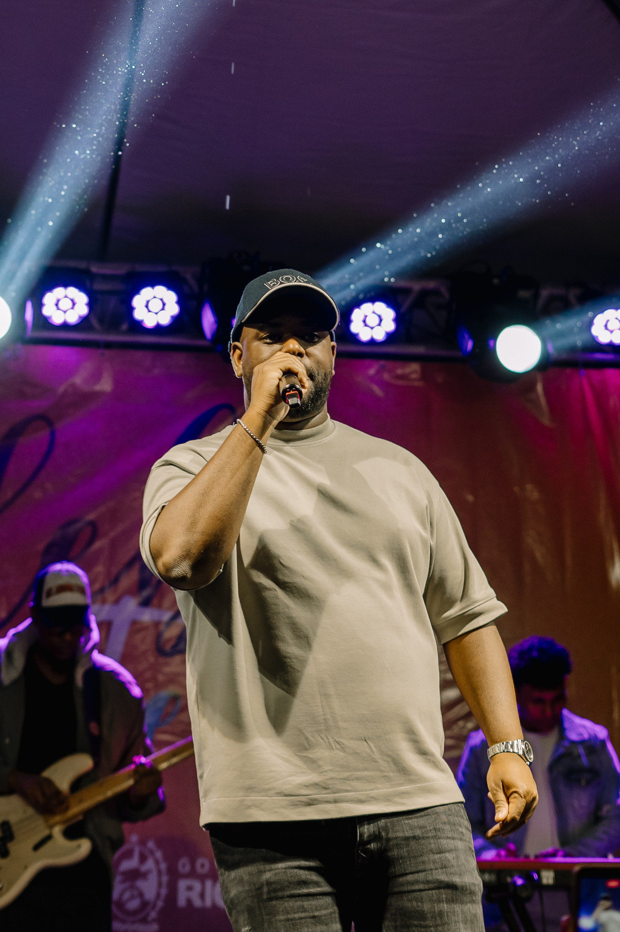 Cantor gospel Samuel Messias foi a grande atração do primeiro Celebra Terê - Beatriz Madeira