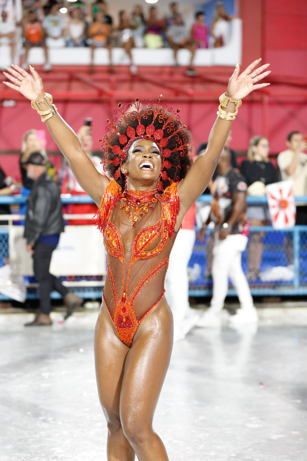 Erika Januza participa do ensaio técnico da Viradouro - Paulo Tauil e Léo Franco / AgNews