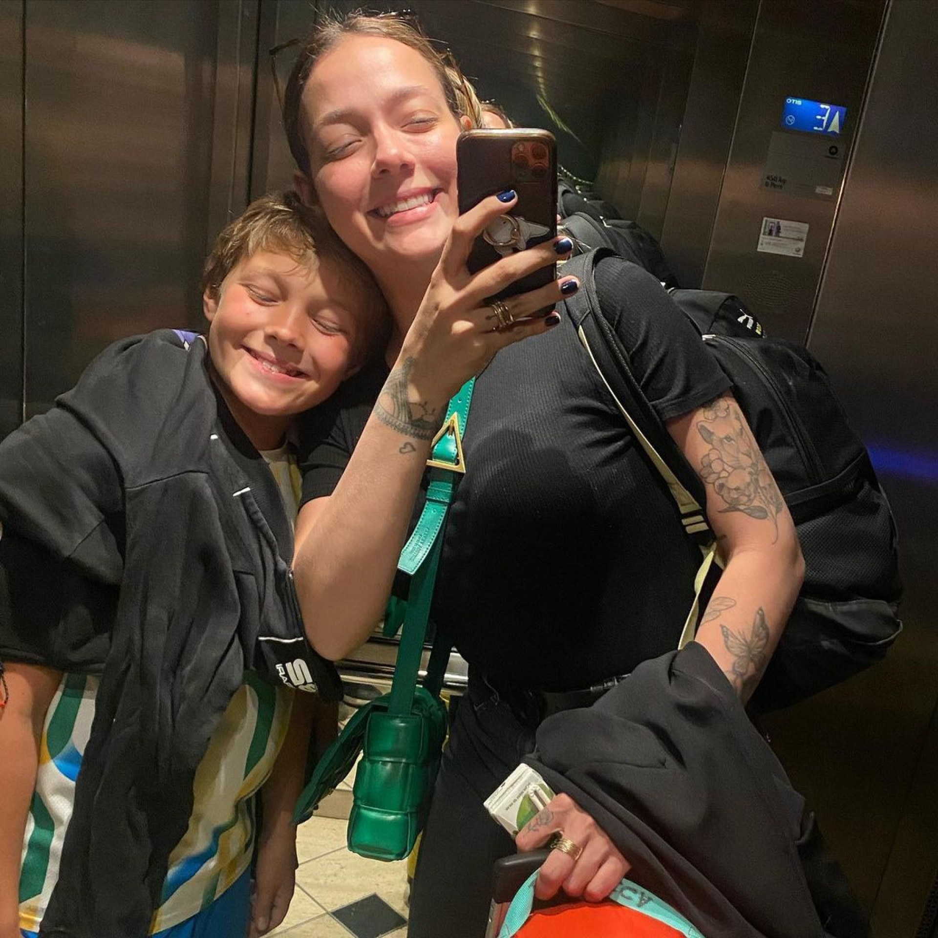 Carol Dantas e Davi Lucca, filho de Neymar - Reprodução