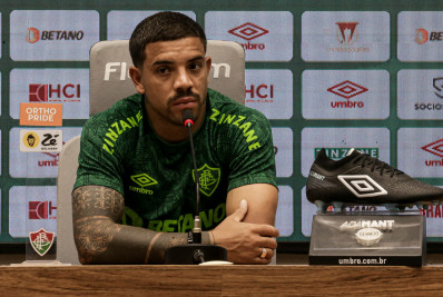 Terans cita importância de Diniz em sua contratação pelo Fluminense: 'Potencializa os jogadores'