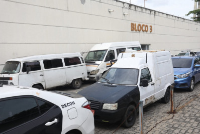 Polícia prende nove suspeitos de integrar grupo especializado em furtar peças de veículos