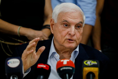 Ex-presidente do Panamá pede asilo na embaixada da Nicarágua