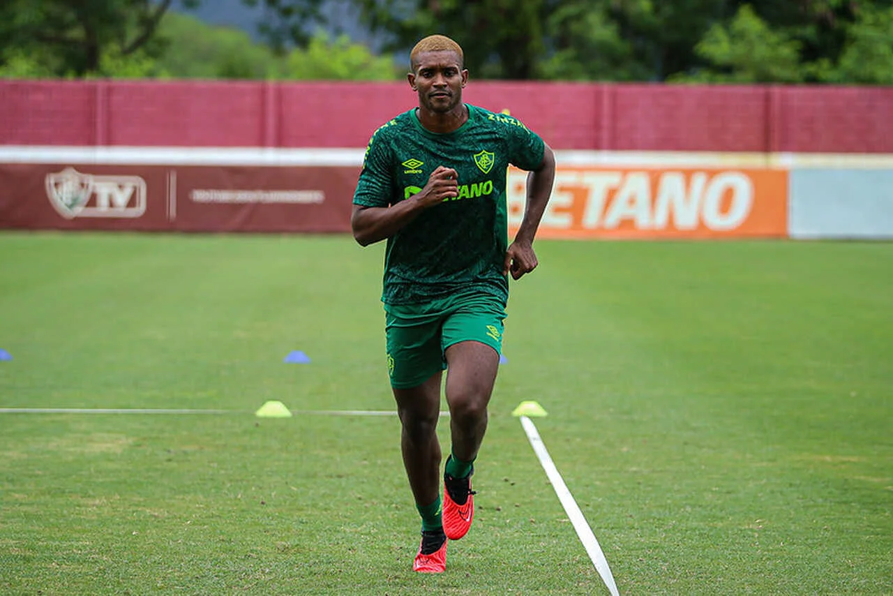 Fluminense tenta recuperar Marlon para a Recopa Sul-Americana
