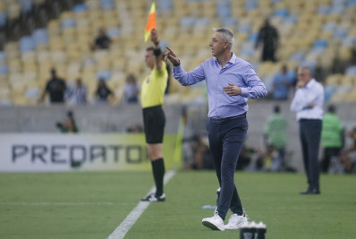 Tiago Nunes minimiza derrota no fim e vê evolução no Botafogo: 'A gente fez um jogo muito bom'