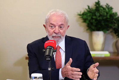 Lula diz que governo tem que cumprir acordos com Congresso e deve se reunir com Lira em breve