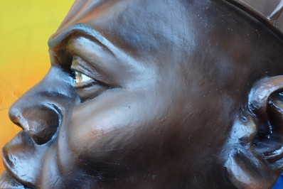 Inspirada em livro de Emicida, União da Ilha vai levar mensagem antirracista para Sapucaí