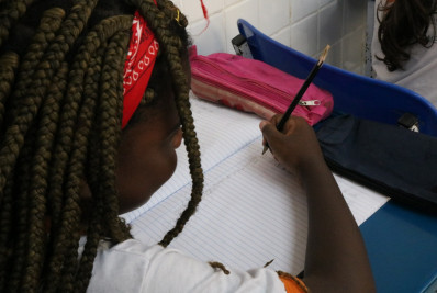 Niterói e UFF abrem mais de 250 vagas para universitários atuarem na rede municipal de educação