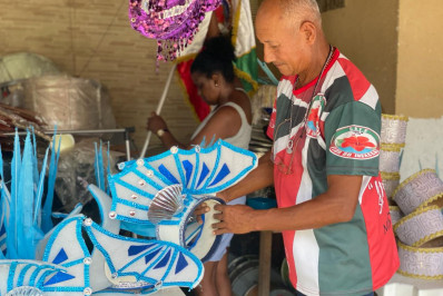 Flor do Imbassaí vai mostrar na avenida o amor dos moradores pelo bairro