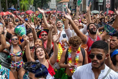 Da curtição à exposição: psicóloga alerta para os comportamentos de risco no Carnaval