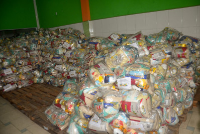 Japeri recebe duas mil cestas básicas para famílias vítimas das chuvas