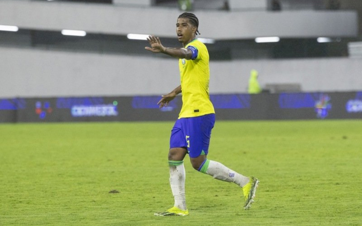 Andrey Santos comemora jogo da Seleção Brasileira contra Argentina: &#8216;Sonho de criança&#8217;