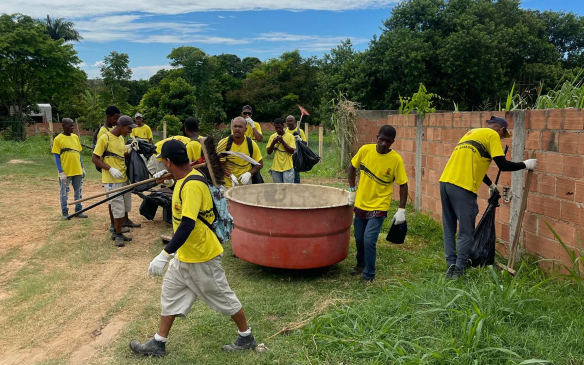 Mutirão de combate à dengue