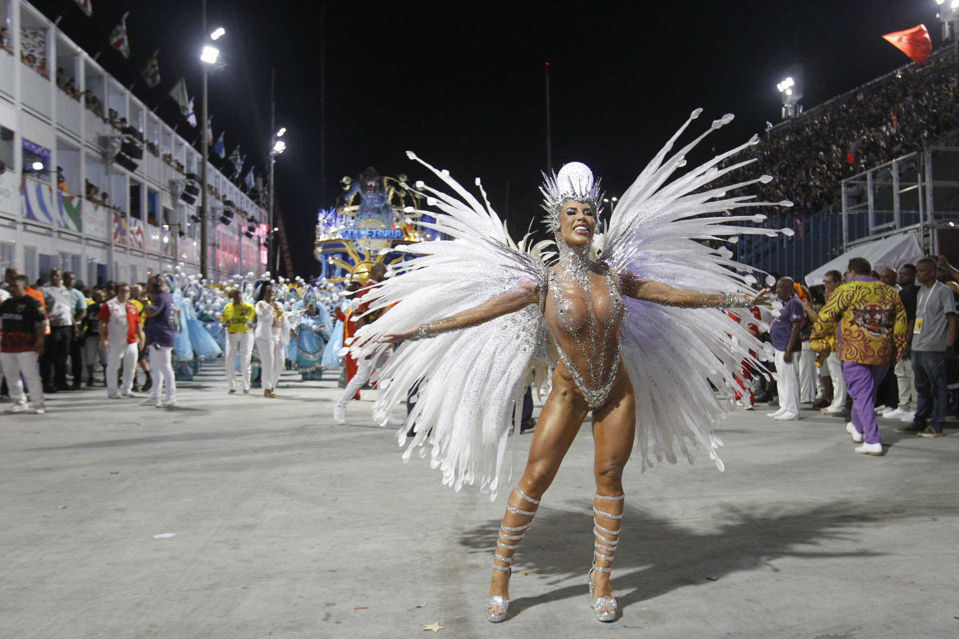 Tati Minerato perde o posto de rainha de bateria da Porto da Pedra - Reginaldo Pimenta / Agencia O Dia