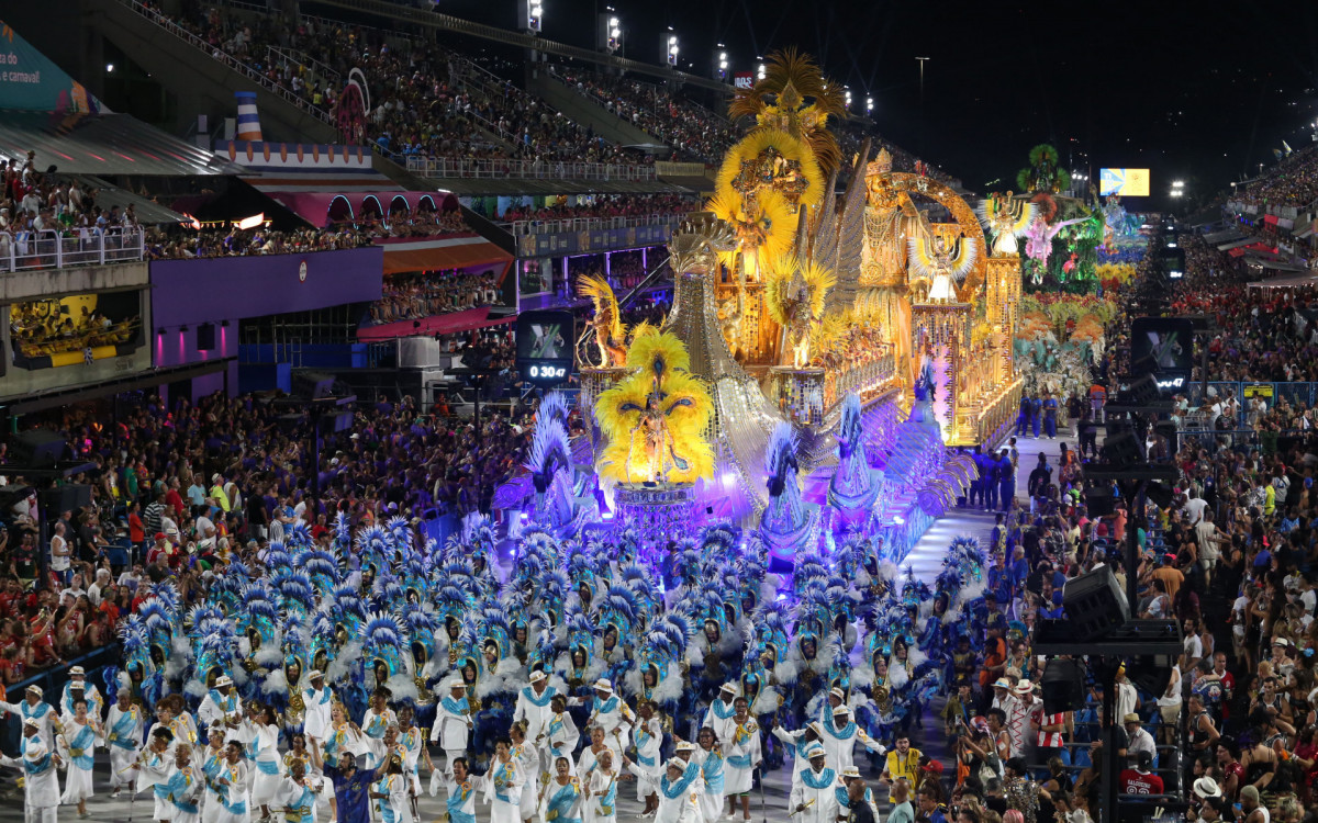 Desfile do Grupo Especial Carnaval 2024 - Desfile da G.R.E.S Unidos da Tijuca, na Avenida Marquês de Sapucaí, no Centro do Rio de Janeiro, neste domingo (11). - Cleber Mendes/Agência O Dia