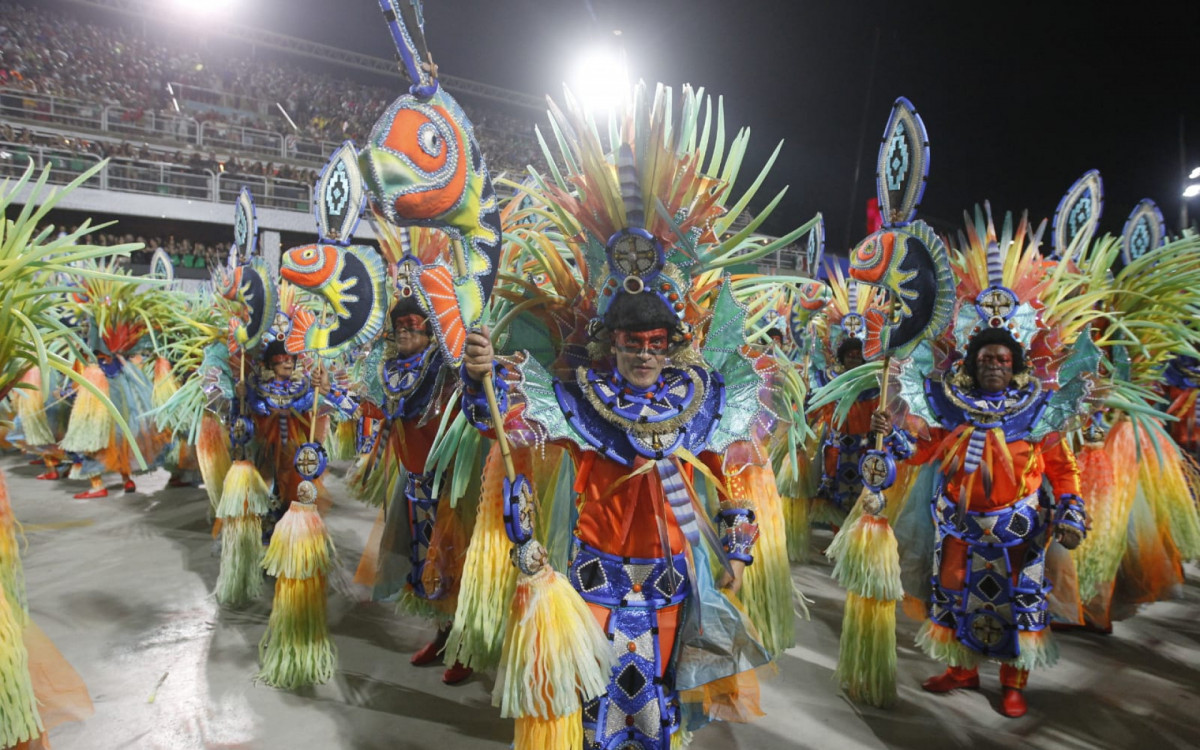 Salgueiro foi a terceira escola a desfilar neste primeiro dia do Grupo Especial