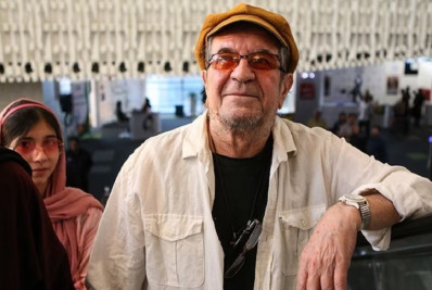 Acusado de assassinar cineasta é condenado à morte no Irã