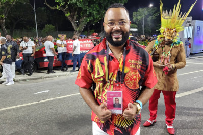 Dudu Nobre festeja primeiro samba no Salgueiro: 'Muito orgulho'