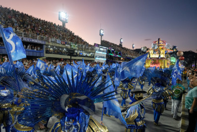 À espera da apuração, público usa as redes sociais para projetar o pódio no Carnaval do Rio