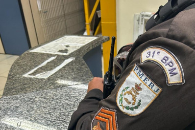 Homem liberado em audiência de custódia é preso com celular roubado em bloco na Barra da Tijuca