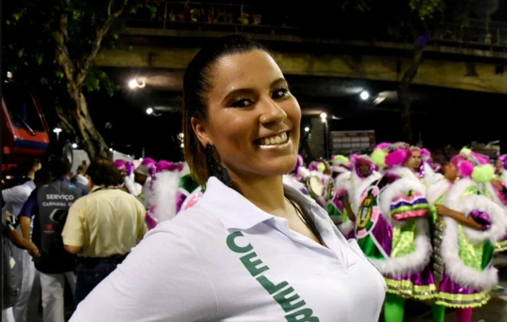 Irmã de Léo Moura é acusada de aplicar golpes no carnaval