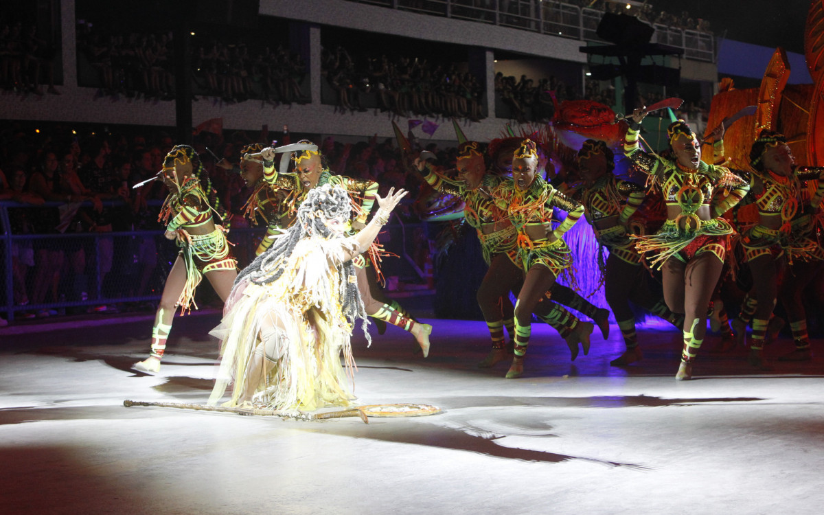 Desfile do Grupo Especial Carnaval 2024 - Desfile da G.R.E.S Unidos do Viradouro, na Avenida Marquês de Sapucaí, no Centro do Rio de Janeiro, nesta segunda-feira (12). Foto: Reginaldo Pimenta/Agência O Dia