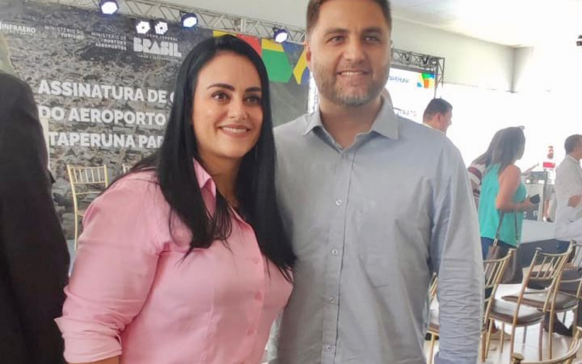Vereadora de Itaperuna Amanda da Aidê e o prefeito de Campos, Wladimir Garotinho