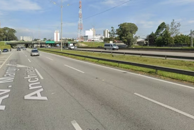 Adolescente morre após tentar selfie e cair em cima de carro em rodovia de SP