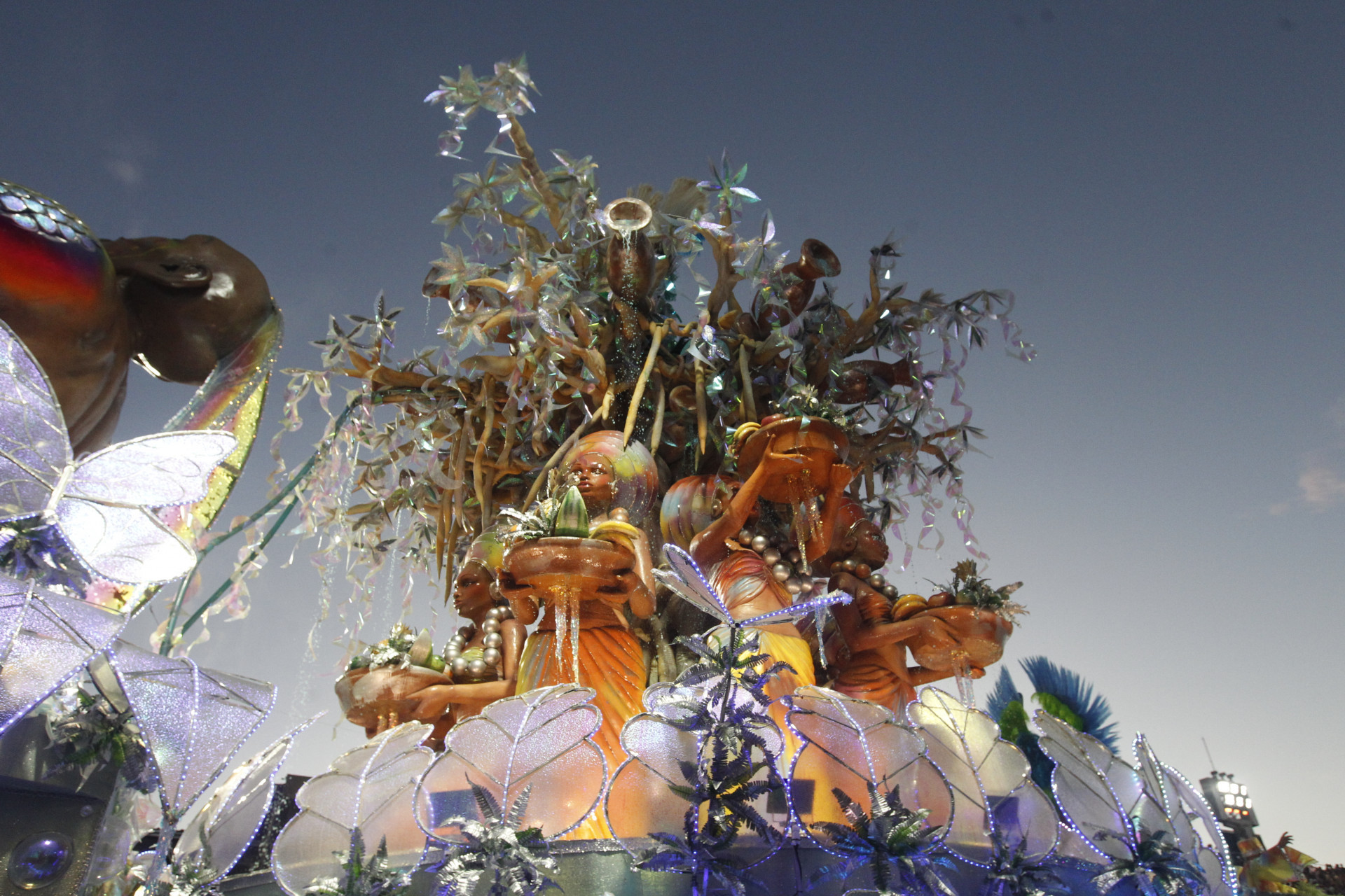 Viradouro encerrou o último dia de desfiles no Grupo Especial - Reginaldo Pimenta / Agencia O Dia