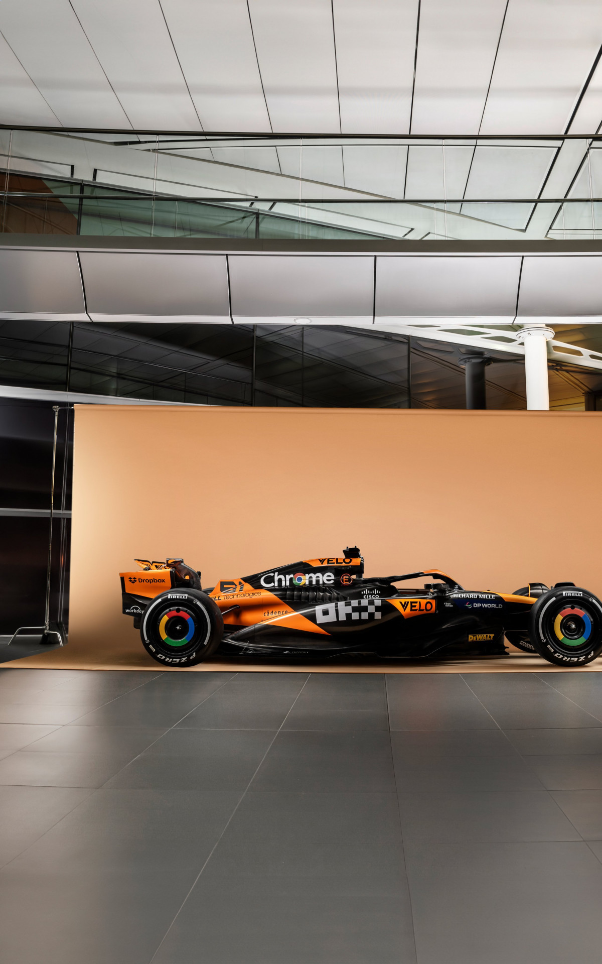 Com o modelo MCL38, a McLaren espera conquistar vitórias na temporada 2024 de Fórmula 1 
