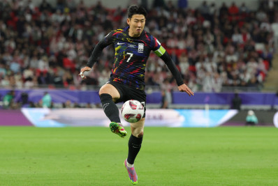 Astro da Coreia do Sul lesiona dedo em briga com companheiros de seleção por conta de jogo de pingue-pongue