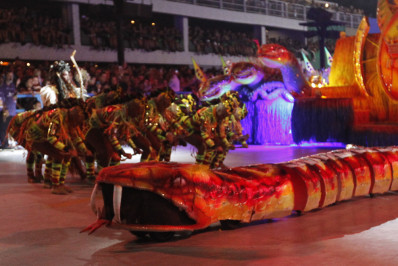 'Serpente' da Viradouro revela segredo por trás da performance após título do Carnaval