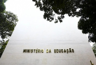 Governo deve repassar 37,2 milhões para suprir despesas de educação em 2024