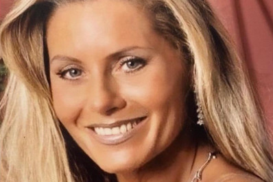 Vera Fischer resgata foto de aniversário passado e tira o fôlego de fãs: 'Cada dia mais linda'