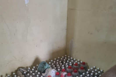 Homens são presos em depósito clandestino de água em Inhaúma