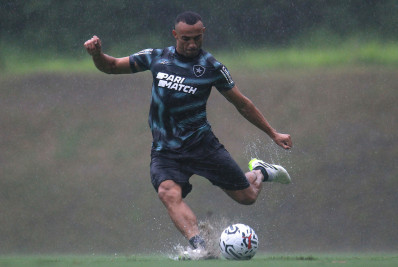 Rafael e Marçal ficam mais perto de retorno ao Botafogo