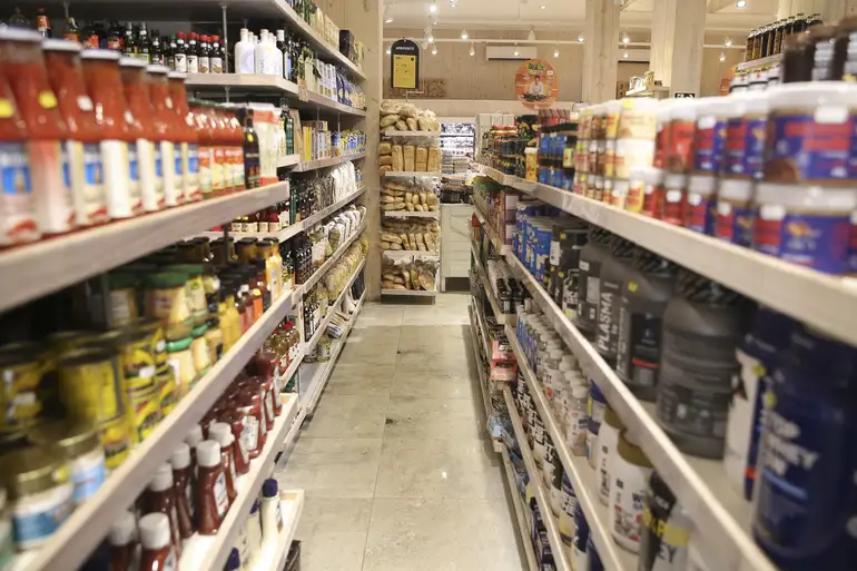 Justiça dá dois meses para indústria adotar alertas sobre alto teor de açúcar, sal e gordura