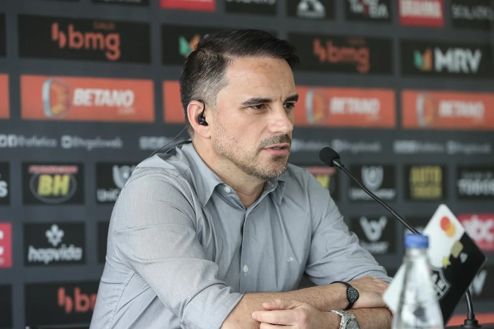 CBF oficializa Rodrigo Caetano como novo diretor de futebol