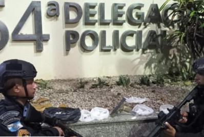 PM prende traficante com pistola e drogas em Belford Roxo