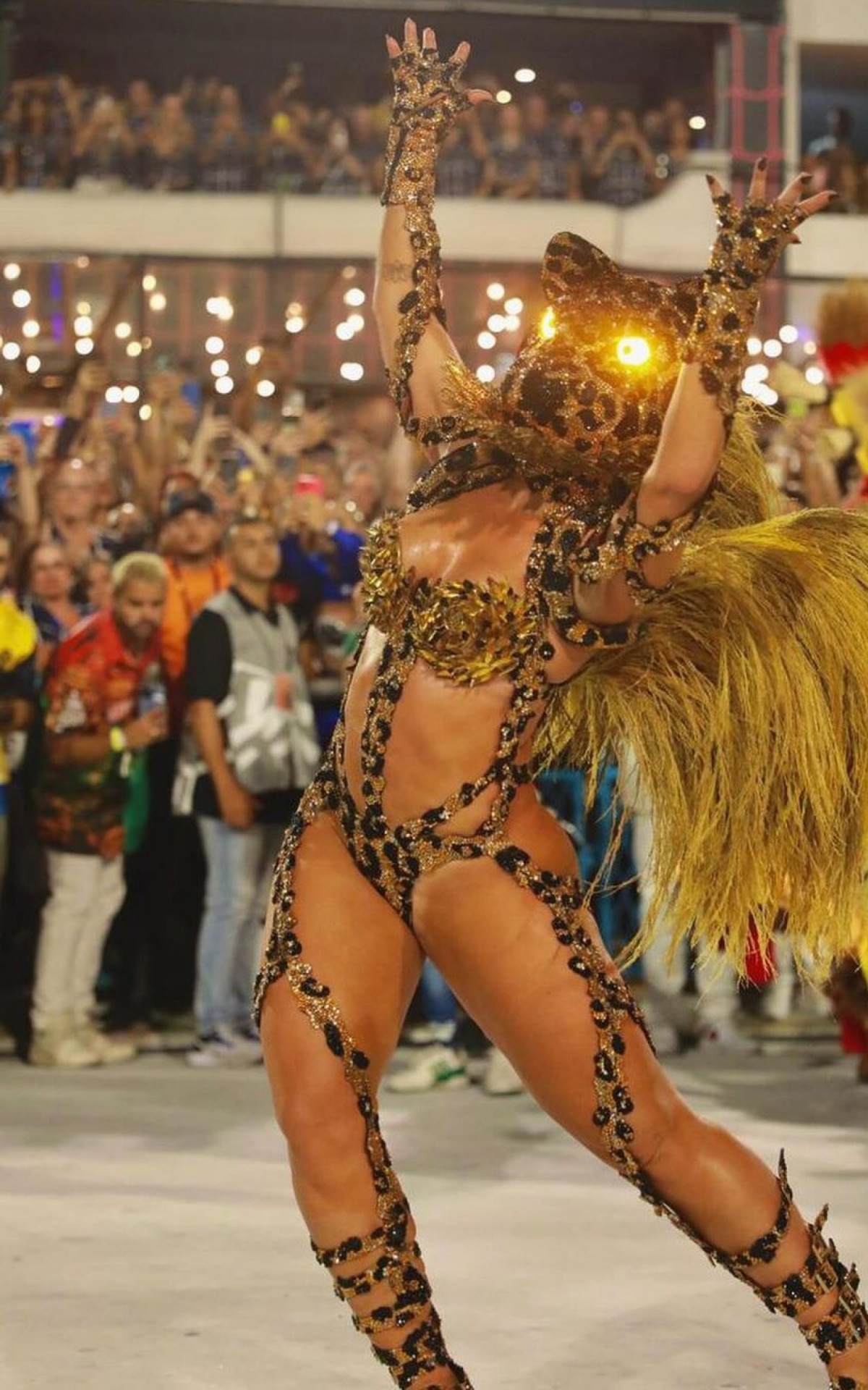 Paolla Oliveira se transforma em onça para desfile da Grande Rio - Reprodução/Instagram/Iude Richelle