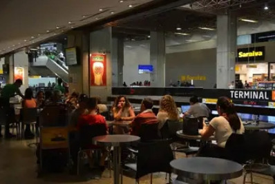 Faturamento de franquias registra crescimento de 13,8% em 2023, diz ABF